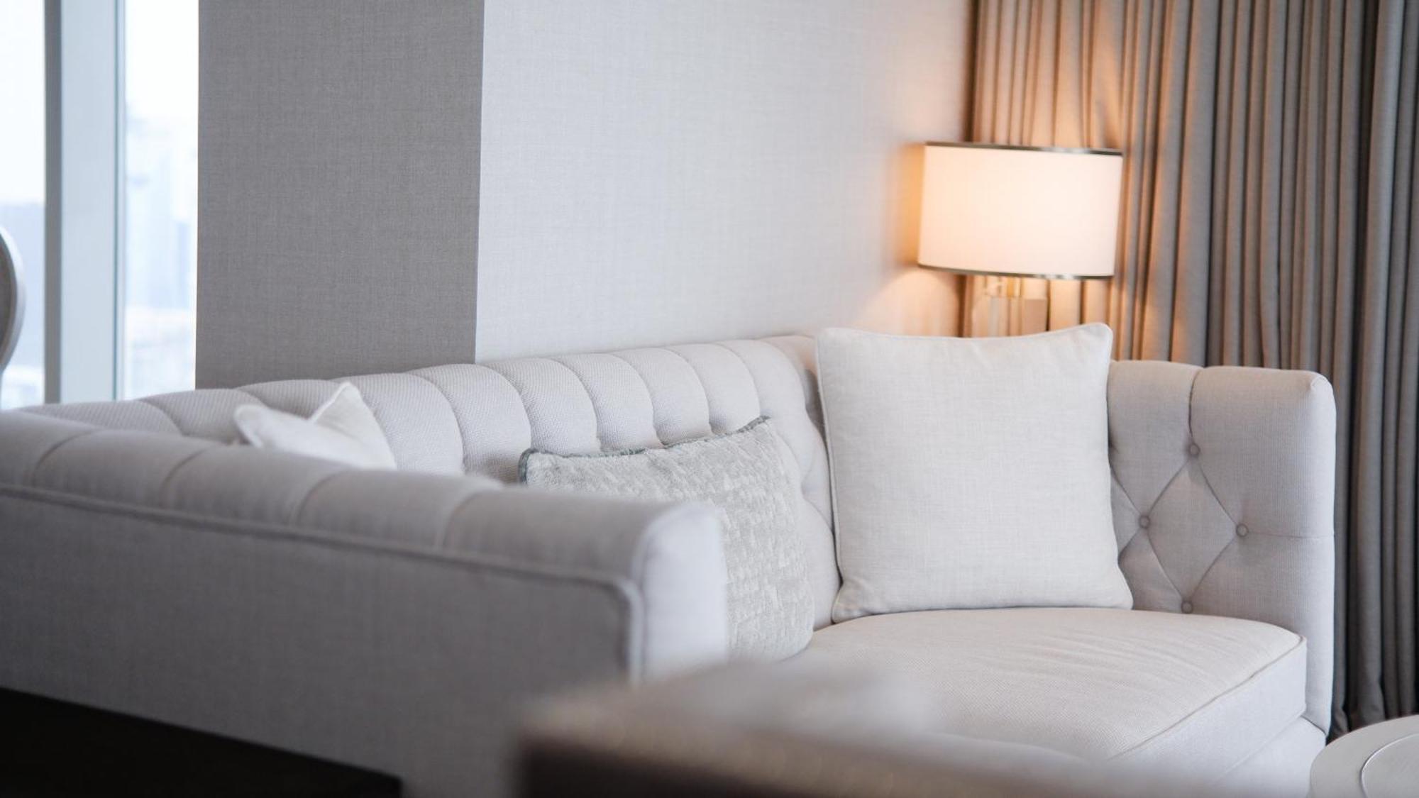 Magnolias Ratchadamri Boulevard Serviced Residences Банкок Стая снимка