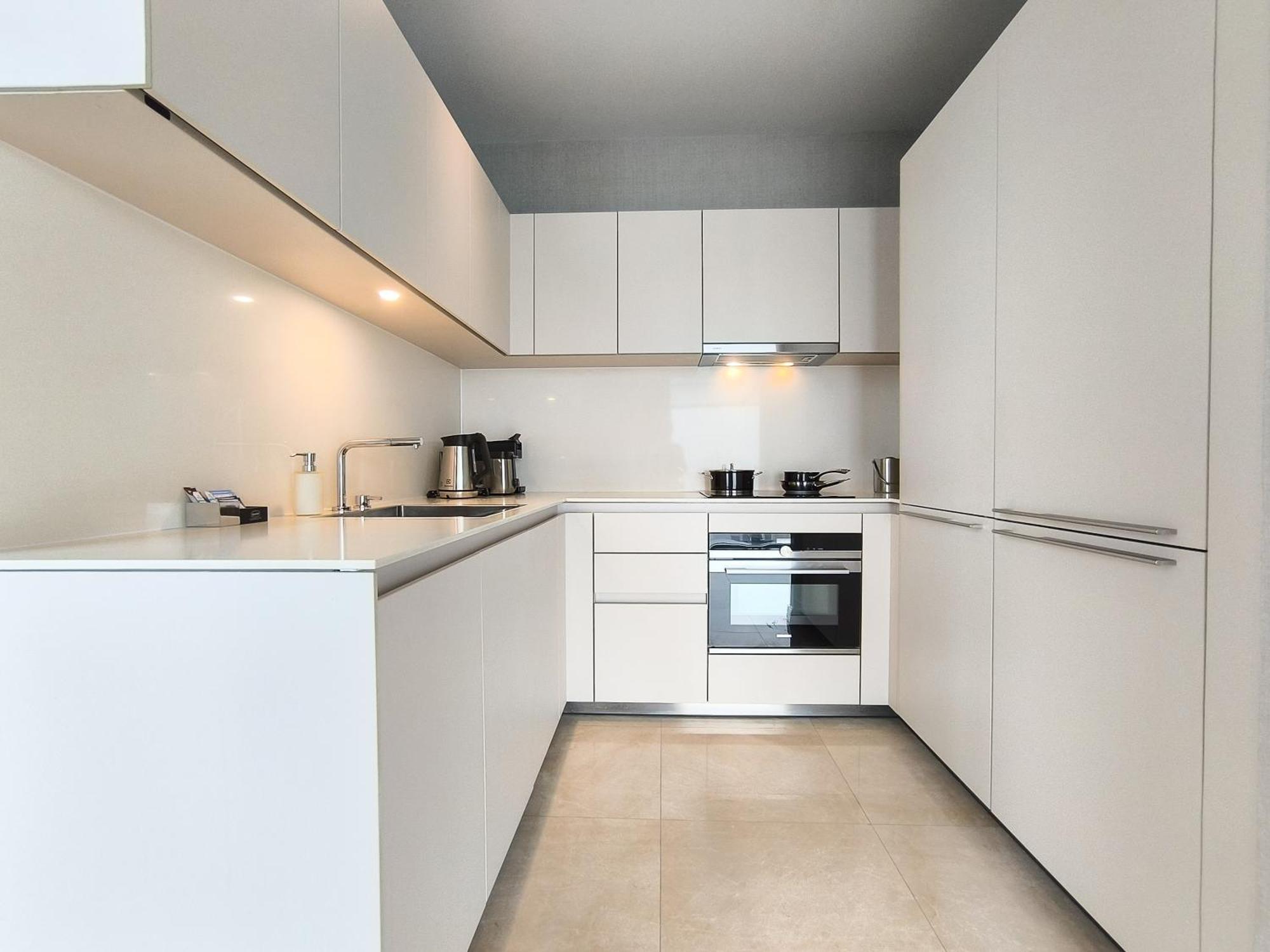 Magnolias Ratchadamri Boulevard Serviced Residences Банкок Екстериор снимка